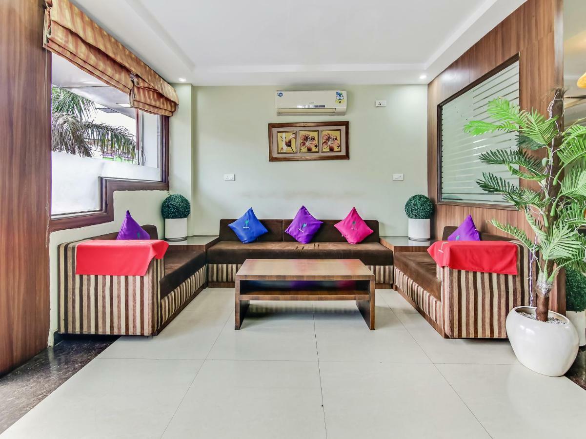 Capital O 32619 Hotel Sugar Palm Гвалиор Екстериор снимка